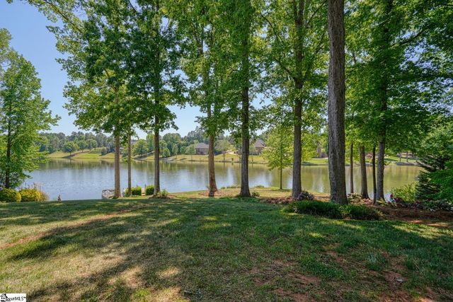 234 N Lake Emory Drive, Inman, SC 29349