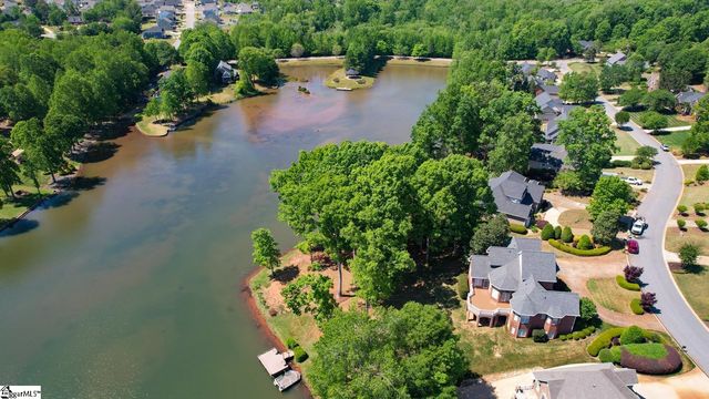 234 N Lake Emory Drive, Inman, SC 29349