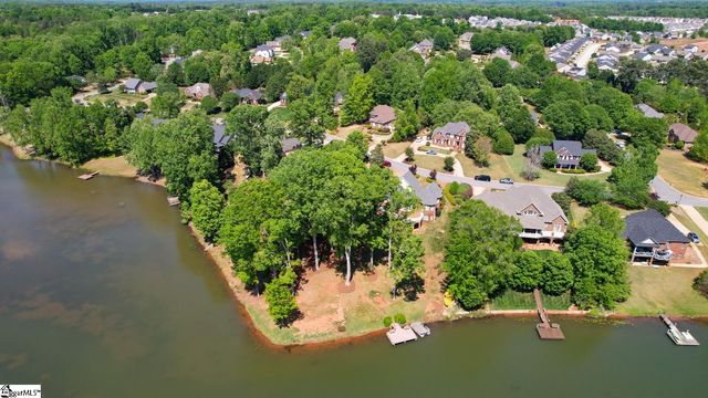 234 N Lake Emory Drive, Inman, SC 29349
