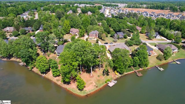 234 N Lake Emory Drive, Inman, SC 29349