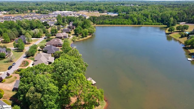 234 N Lake Emory Drive, Inman, SC 29349