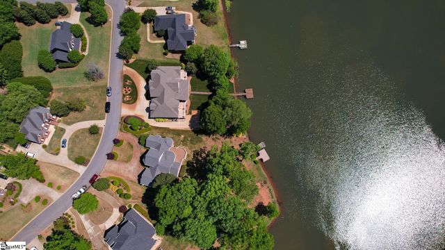 234 N Lake Emory Drive, Inman, SC 29349