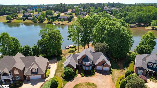 234 N Lake Emory Drive, Inman, SC 29349