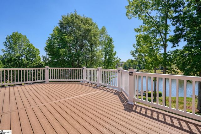 234 N Lake Emory Drive, Inman, SC 29349