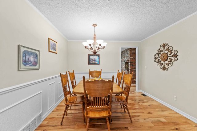 912 W Bellwood Dr, Spokane, WA 99218