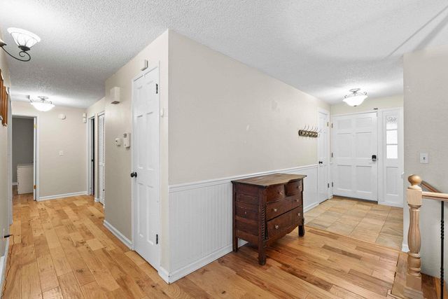 912 W Bellwood Dr, Spokane, WA 99218