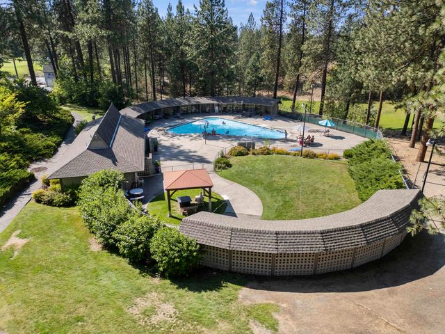 912 W Bellwood Dr, Spokane, WA 99218