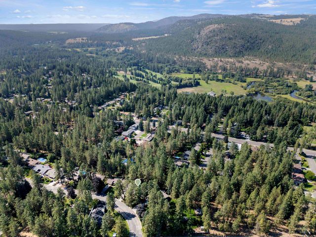 912 W Bellwood Dr, Spokane, WA 99218