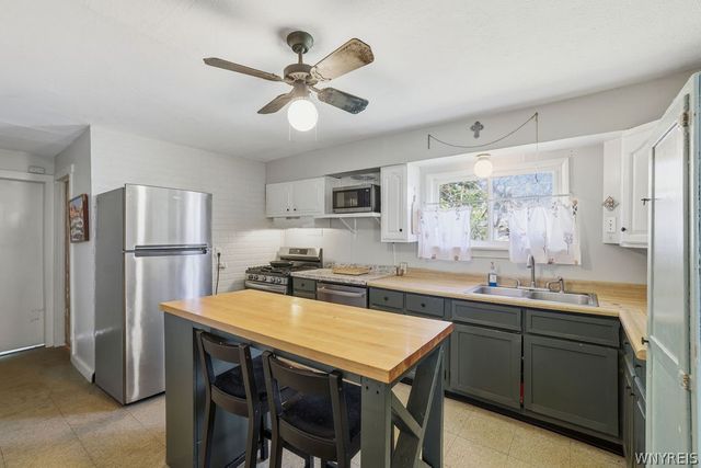 394 Plymouth Avenue, Buffalo, NY 14213