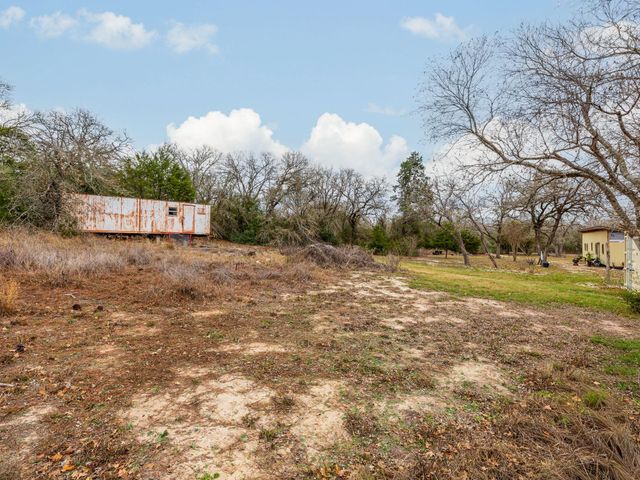 4001 County Rd 481, Thrall, TX 76578