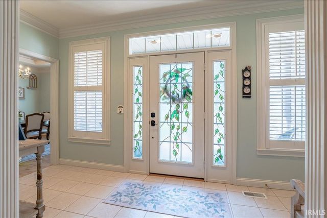236 Knollview Drive, Evansville, IN 47711