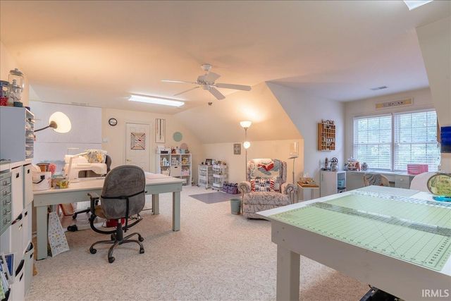 236 Knollview Drive, Evansville, IN 47711