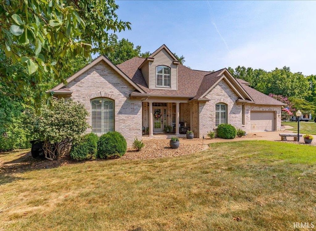 236 Knollview Drive, Evansville, IN 47711