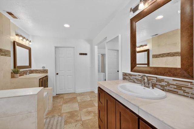 3125 Capistrano Way, Rocklin, CA 95677