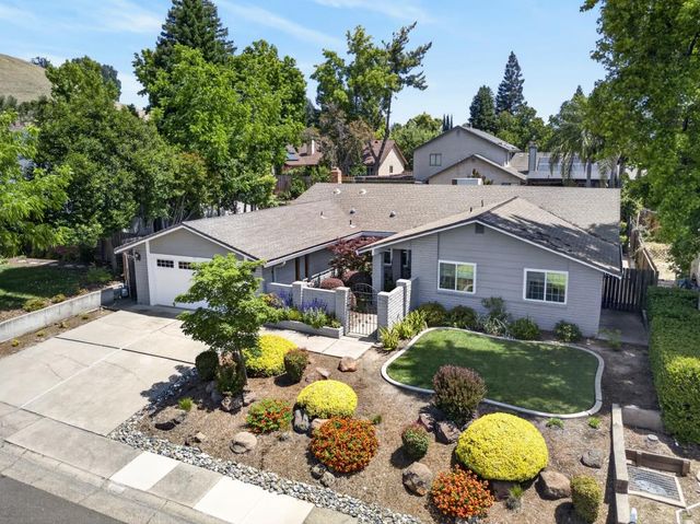 3125 Capistrano Way, Rocklin, CA 95677