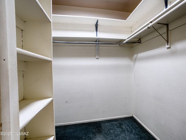 1600 N Wilmot Rd Unit 327, Tucson, AZ 85712