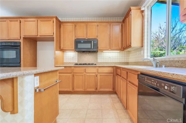 2024 Las Estrellas Ct, Camarillo, CA 93012