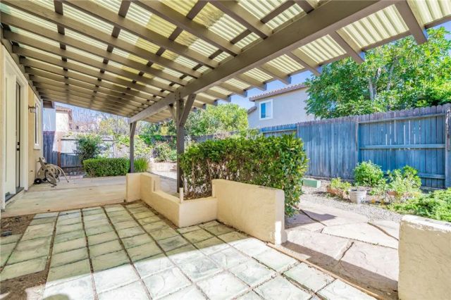 2024 Las Estrellas Ct, Camarillo, CA 93012