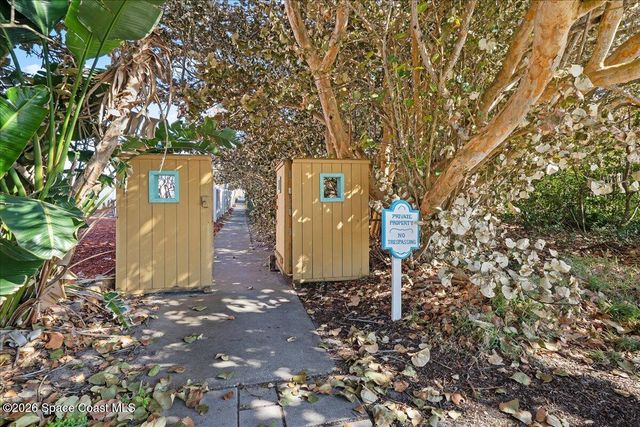 114 Casseekee Trail 2-114, Melbourne Beach, FL 32951