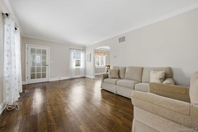 238 Kimball Terrace, Yonkers, NY 10704