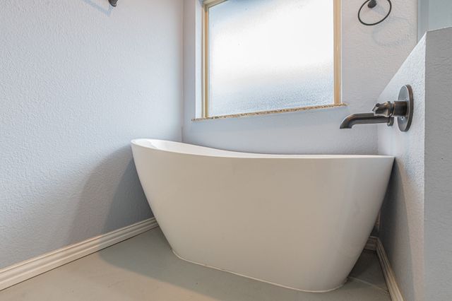 8159 Berkshire Drive, Fort Worth, TX 76137