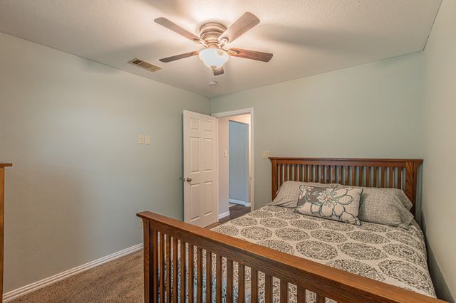 8159 Berkshire Drive, Fort Worth, TX 76137