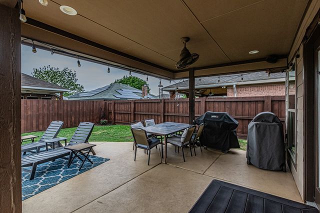 8159 Berkshire Drive, Fort Worth, TX 76137