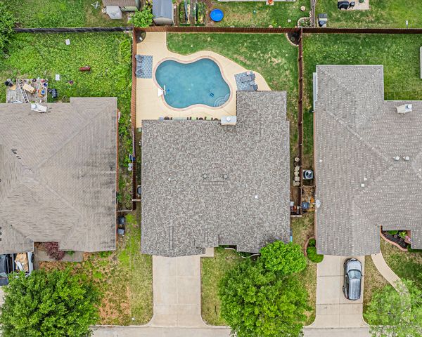 8159 Berkshire Drive, Fort Worth, TX 76137