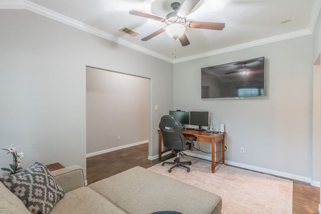 8159 Berkshire Drive, Fort Worth, TX 76137