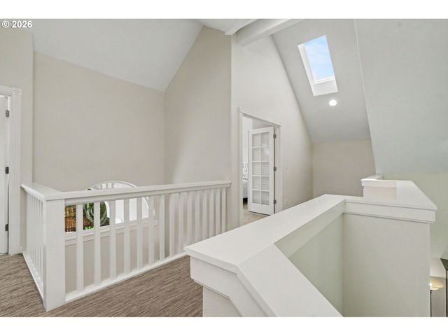 471 EDGEWOOD Dr, Silverton, OR 97381