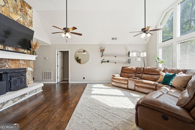 5194 Rivoli Drive, Macon, GA 31210