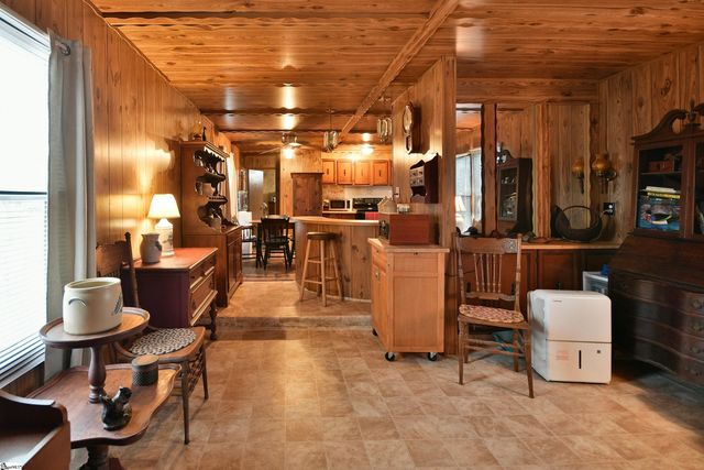 141 Lone Eagle Way, Iva, SC 29655