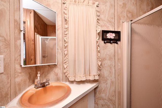 141 Lone Eagle Way, Iva, SC 29655