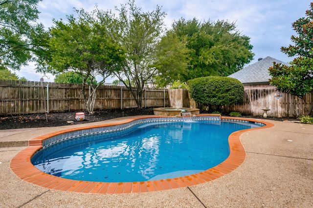 2307 Still Point Lane, Colleyville, TX 76034