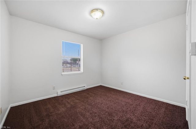 4914 E Princess Anne Rd Apt B6, Norfolk, VA 23502