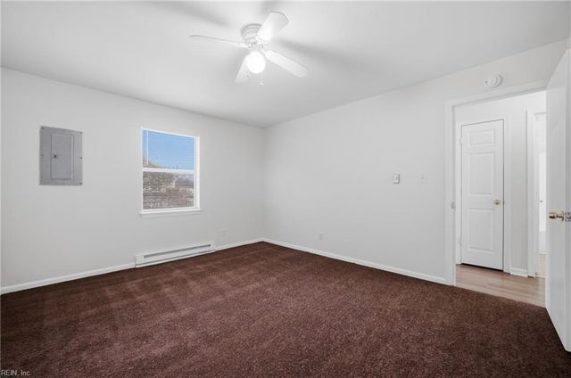 4914 E Princess Anne Rd Apt B6, Norfolk, VA 23502