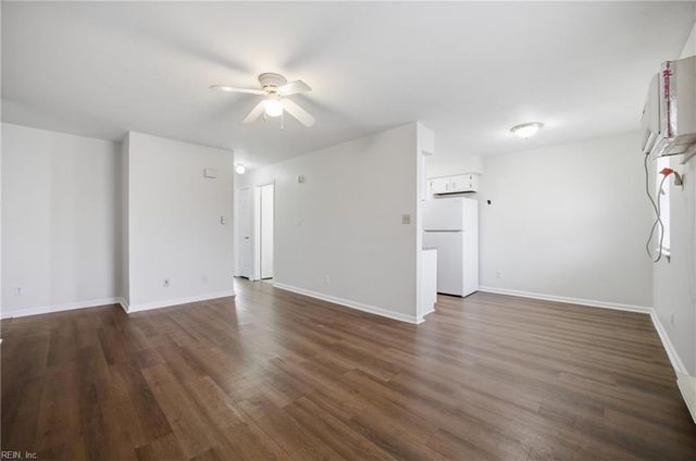 4914 E Princess Anne Rd Apt B6, Norfolk, VA 23502