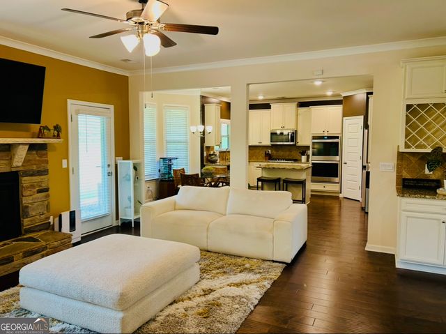 330 Darien Drive, Senoia, GA 30276