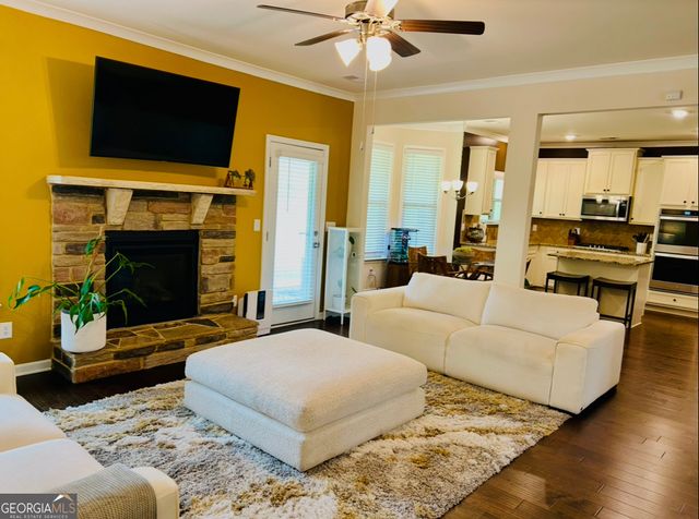 330 Darien Drive, Senoia, GA 30276