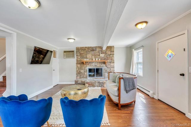 64 West Avenue, Lawrence, NY 11559