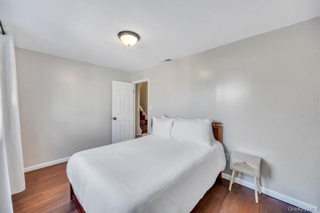 64 West Avenue, Lawrence, NY 11559