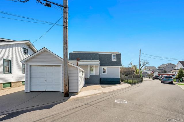 64 West Avenue, Lawrence, NY 11559
