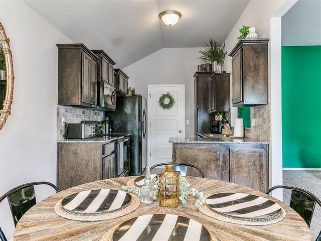 10724 SW 30th Street, Yukon, OK 73099