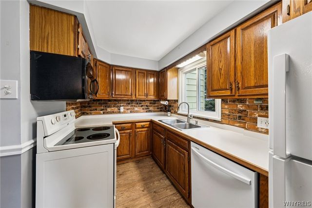 5380 Robert Street, Lewiston, NY 14092