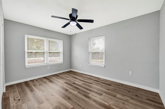914 Manor Street, Houston, TX 77015