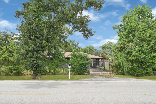 914 Manor Street, Houston, TX 77015