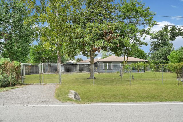 914 Manor Street, Houston, TX 77015