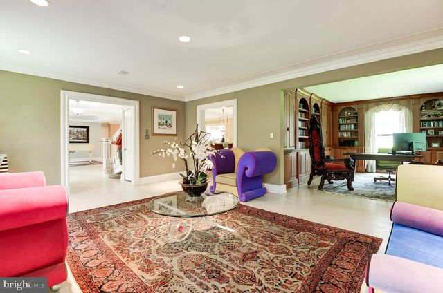 11501 SKIPWITH LN, Potomac, MD 20854