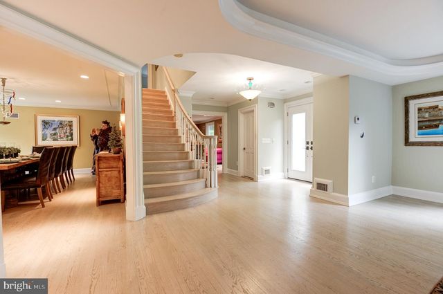 11501 SKIPWITH LN, Potomac, MD 20854