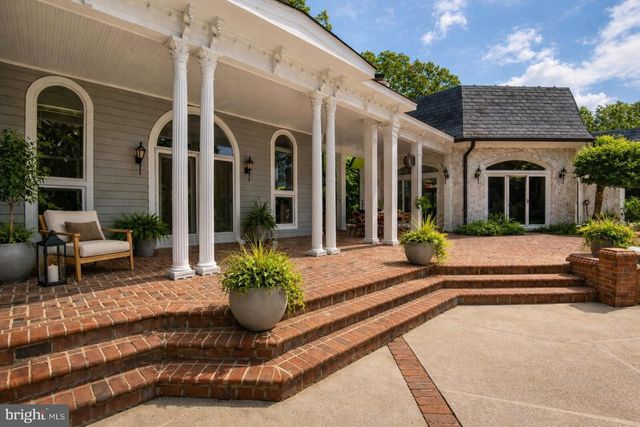 11501 SKIPWITH LN, Potomac, MD 20854